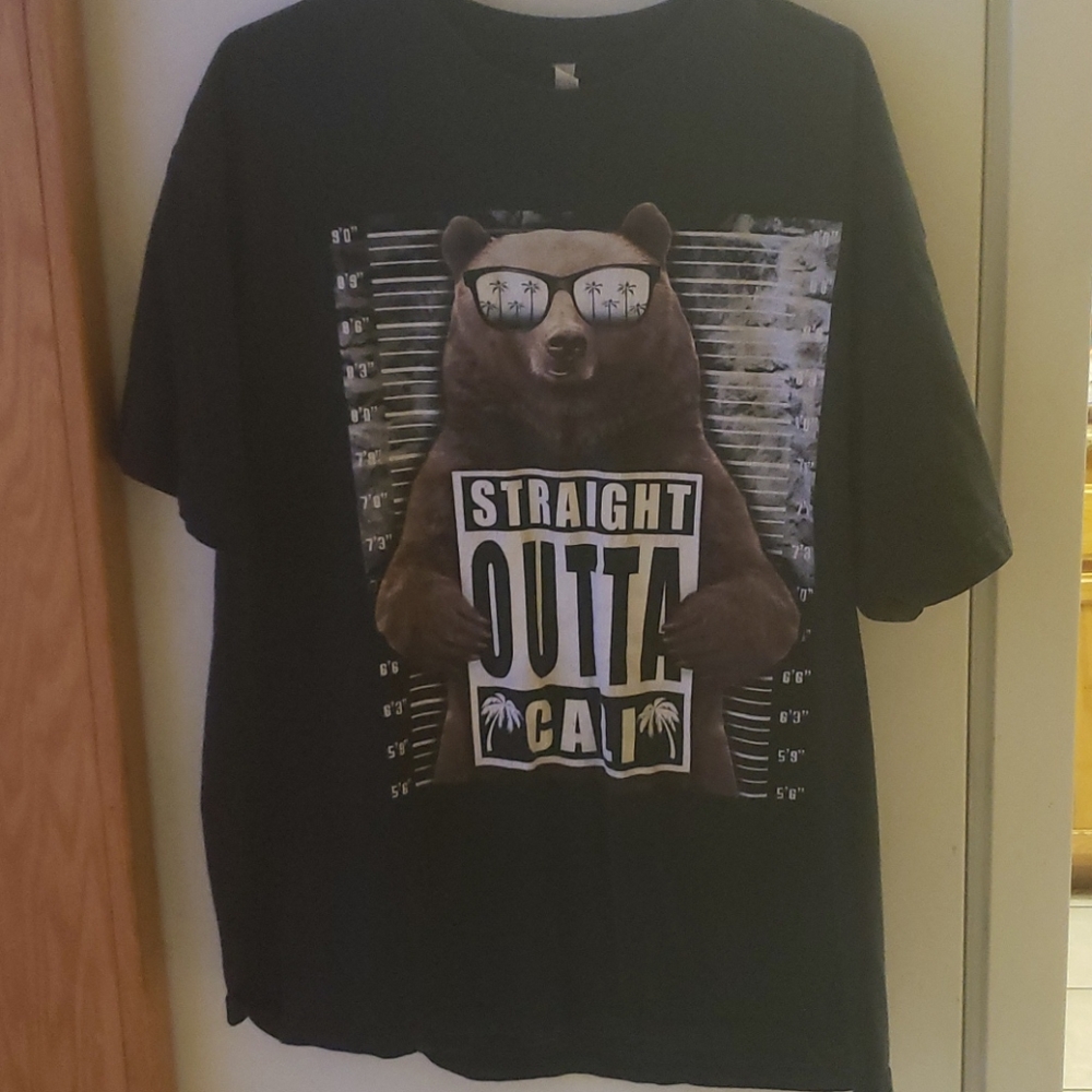 Black cali shirt